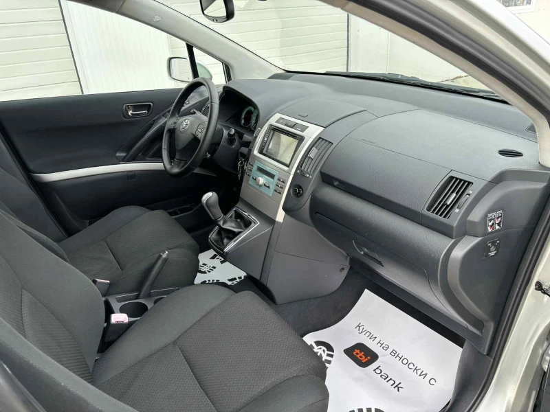 Toyota Corolla verso 2.2D4D 136k.c* 7 места* UNIKAT* , снимка 16 - Автомобили и джипове - 53461171