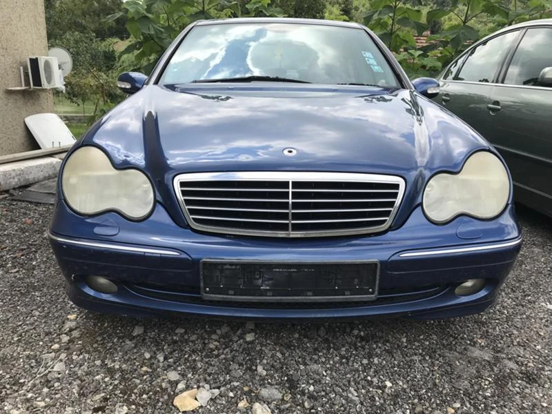 Mercedes-Benz C 270 CDI, снимка 3 - Автомобили и джипове - 24319961