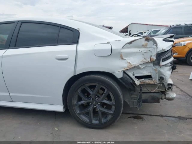 Dodge Charger R/T, снимка 13 - Автомобили и джипове - 53813131