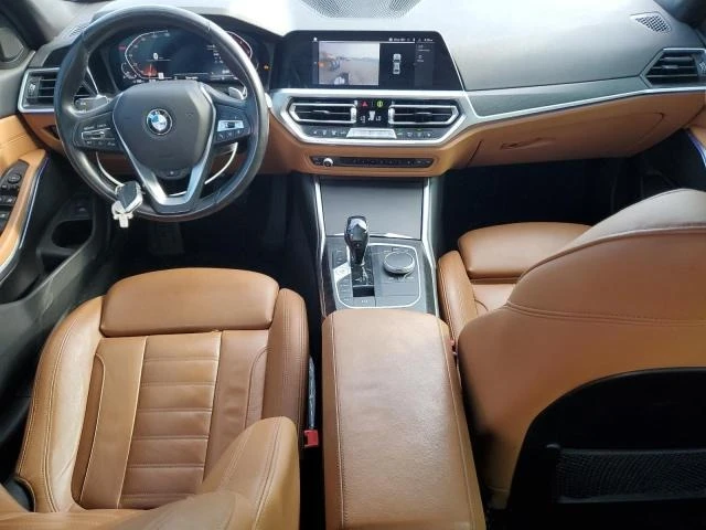 BMW 320, снимка 8 - Автомобили и джипове - 54719579