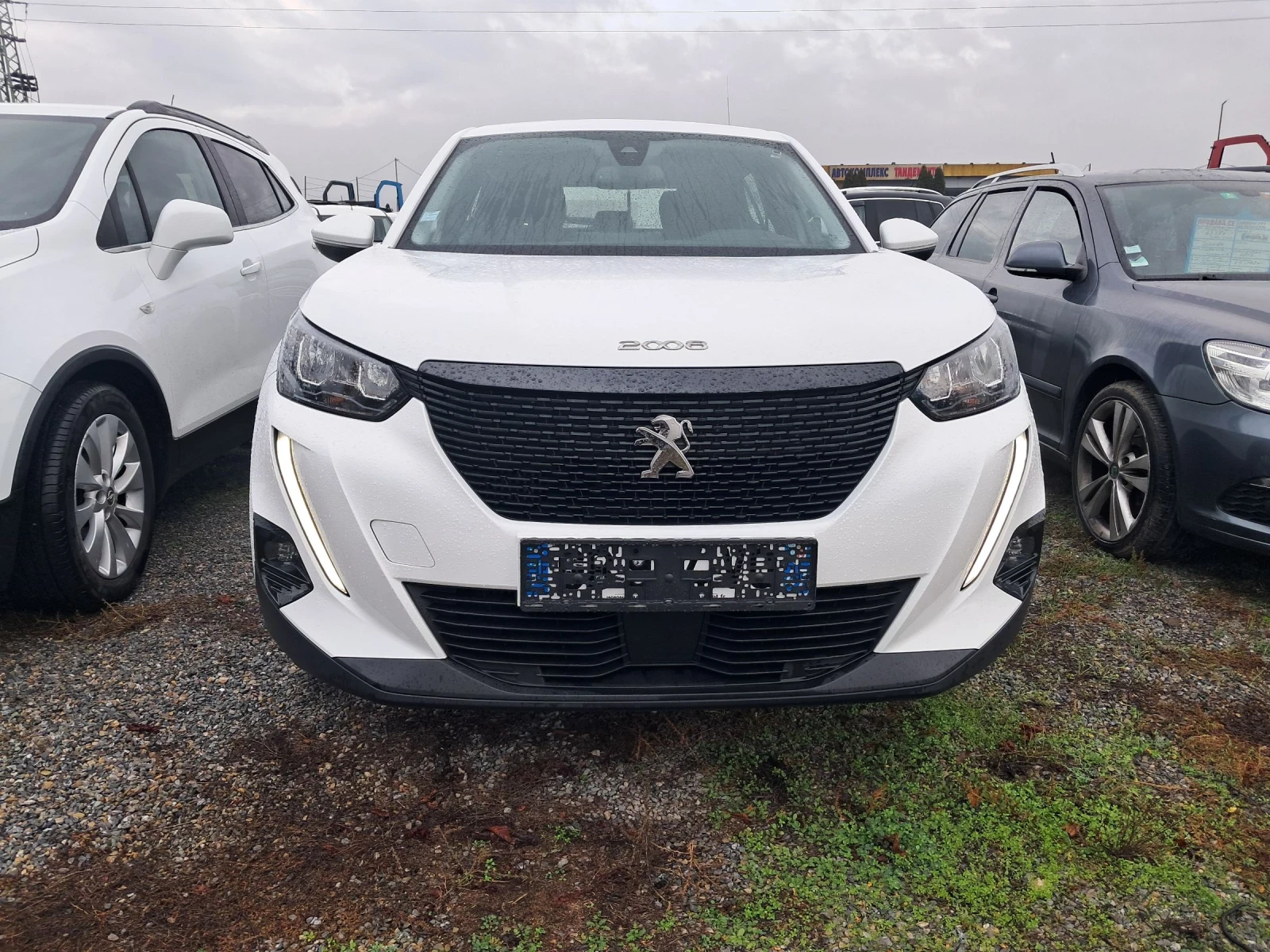 Peugeot 2008 1.5 BLUE HDI, снимка 1