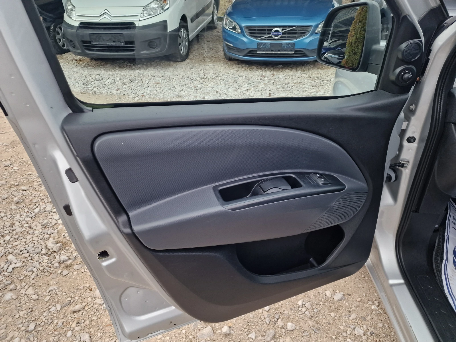 Fiat Doblo 1.4i    | Mobile.bg   11