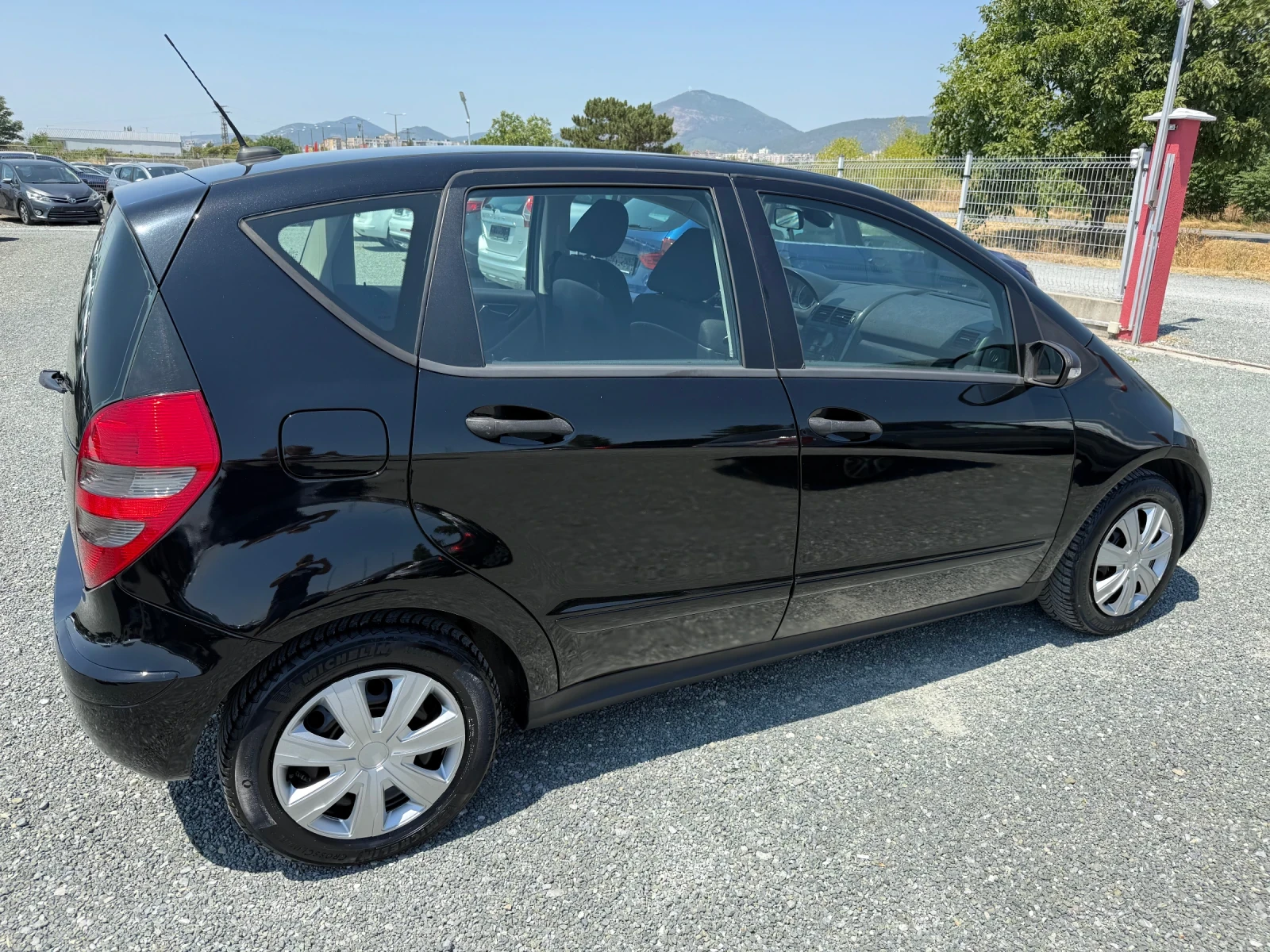Mercedes-Benz A 150 (KATO НОВА) - изображение 5