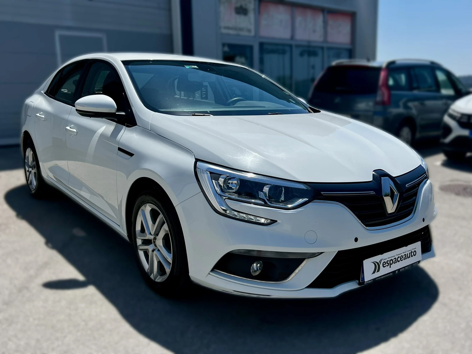 Renault Megane 1.3 TCe / 140 к.с. - изображение 3