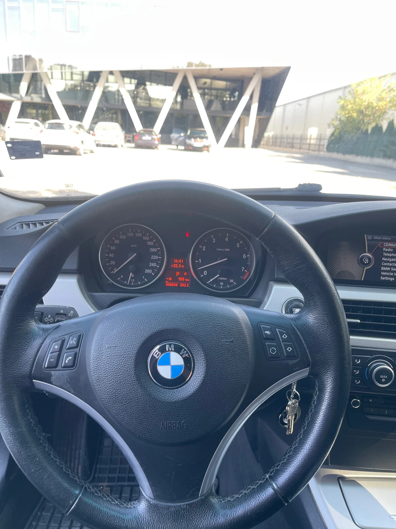 BMW 325  - изображение 10