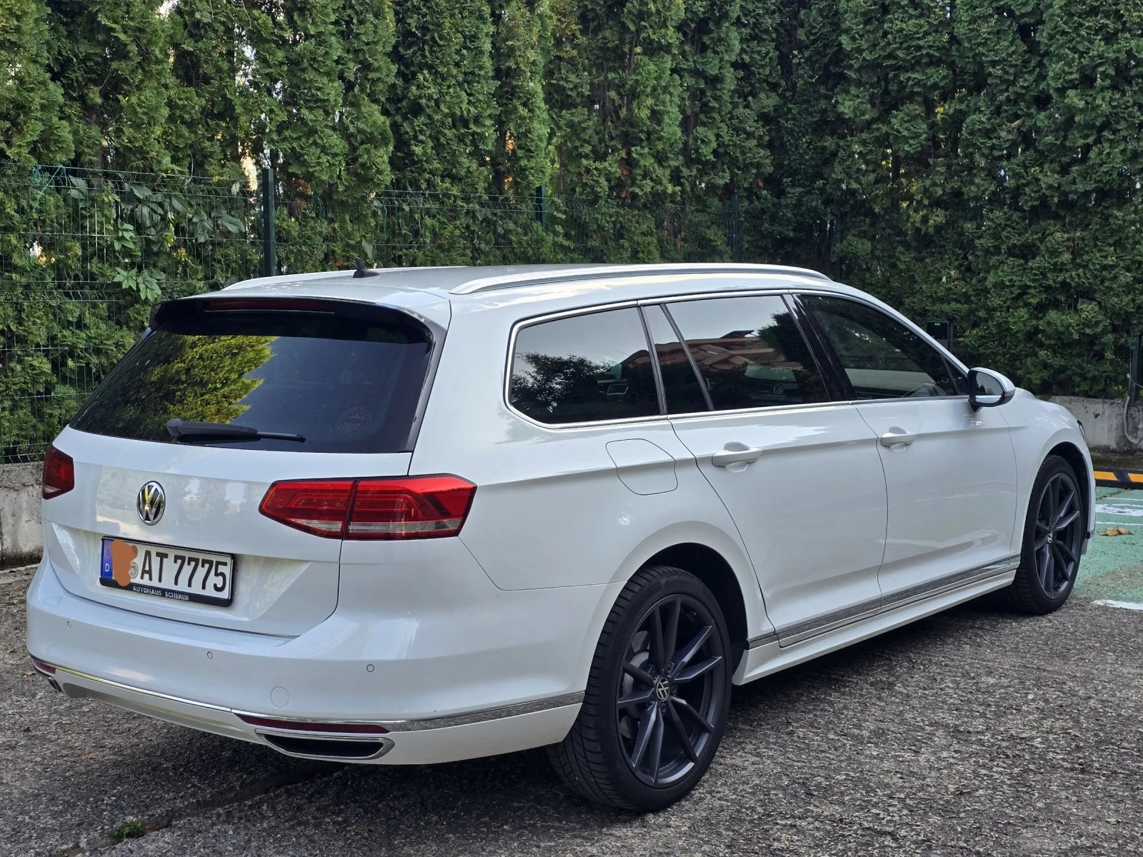VW Passat 2xR-Line /Distronic / Dynamic Light Assist - изображение 4