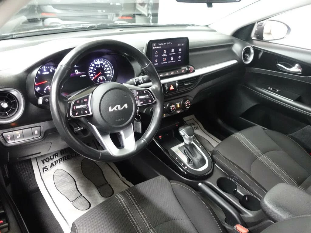 Kia Forte *  *    *   *  | Mobile.bg   8