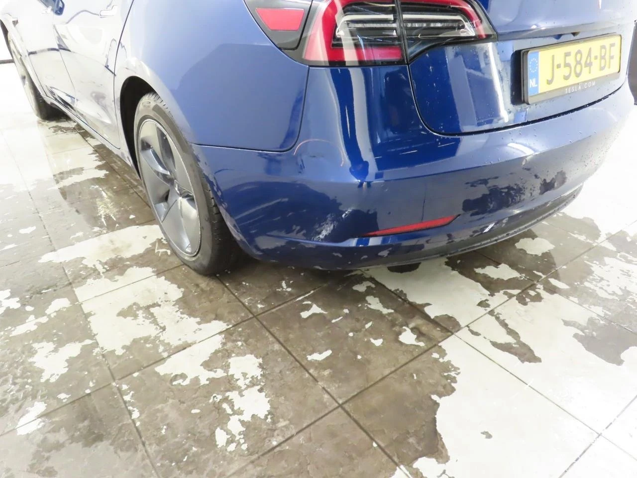 Tesla Model 3 Standard Range Plus , снимка 5 - Автомобили и джипове - 54109637