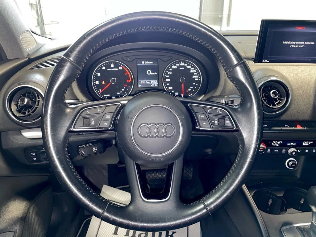 Audi A3 S-line* АвтоКредит* (ЦЕНА ДО БГ), снимка 12 - Автомобили и джипове - 54206291