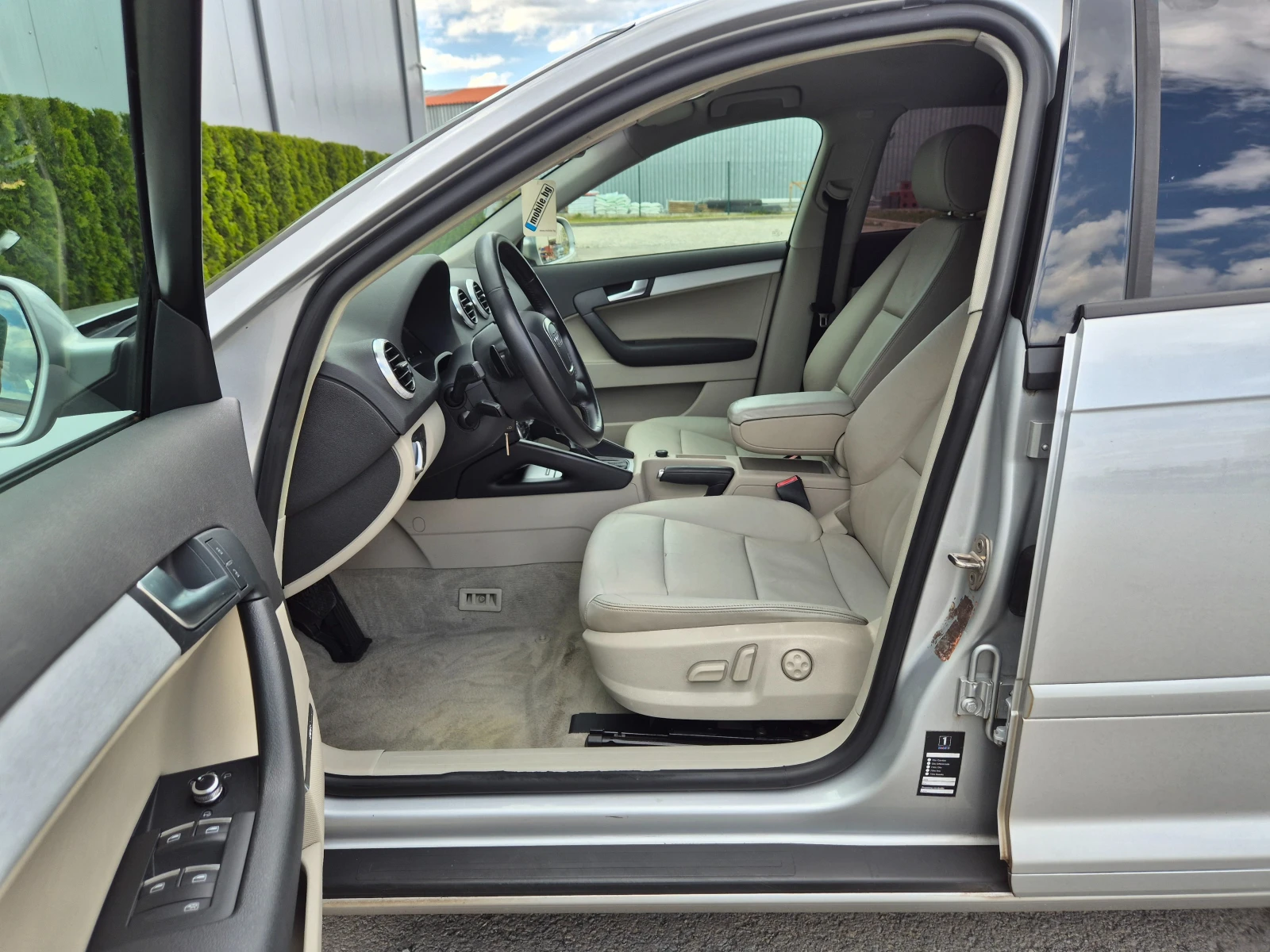 Audi A3 2.0TDI S-line Avtomat 11.2011г.Италия, снимка 14 - Автомобили и джипове - 54312103