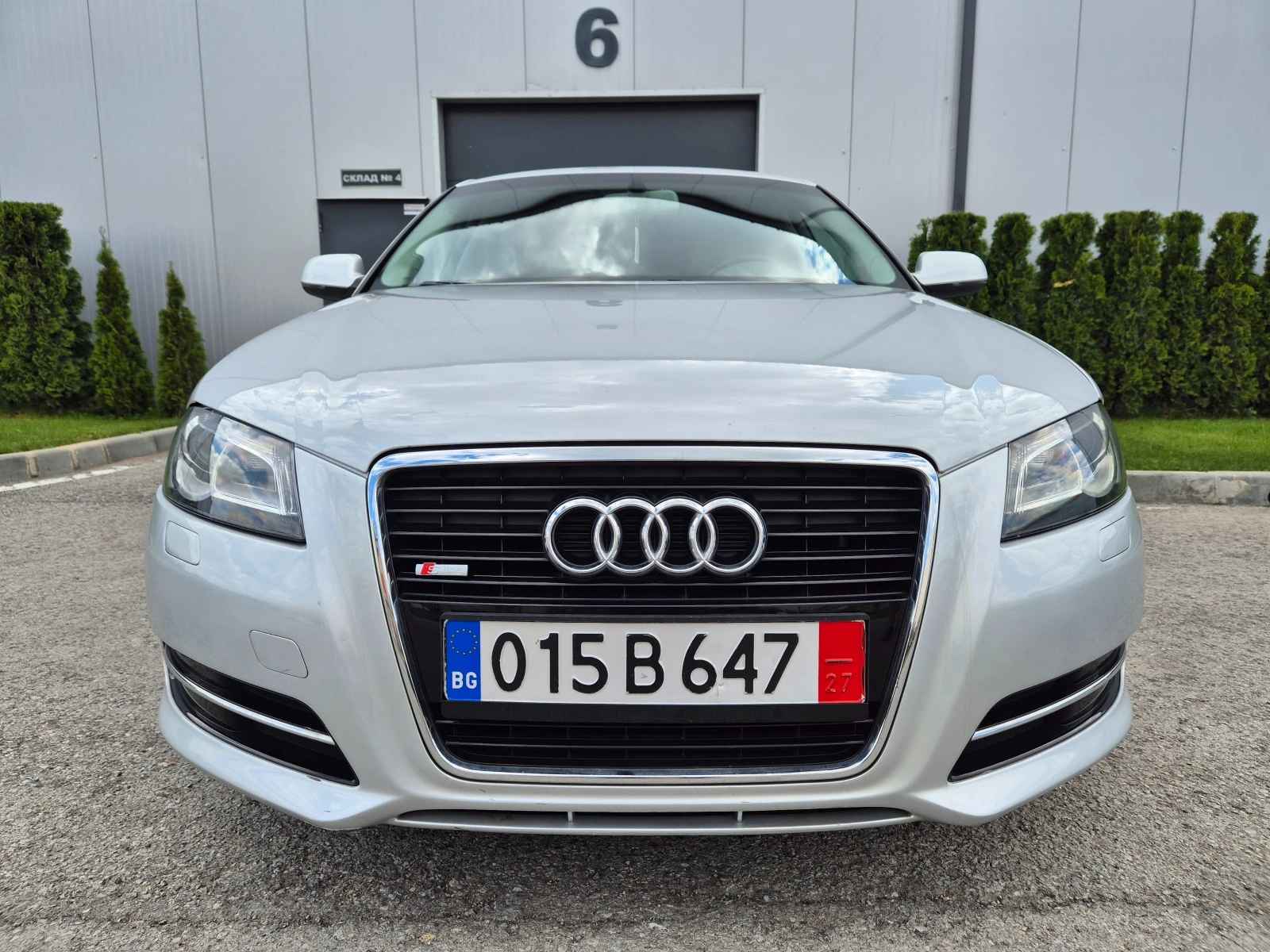 Audi A3 2.0TDI S-line Avtomat 11.2011г.Италия, снимка 2 - Автомобили и джипове - 54312103