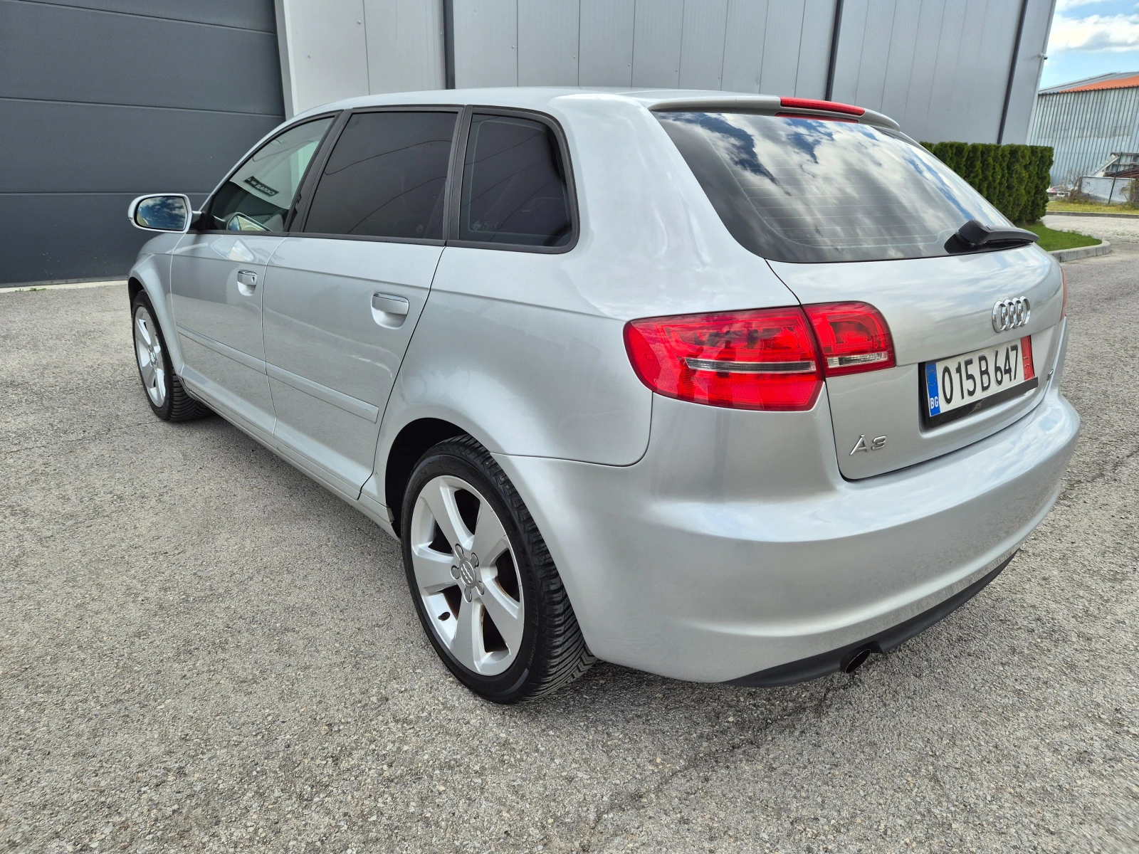 Audi A3 2.0TDI S-line Avtomat 11.2011г.Италия, снимка 8 - Автомобили и джипове - 54312103