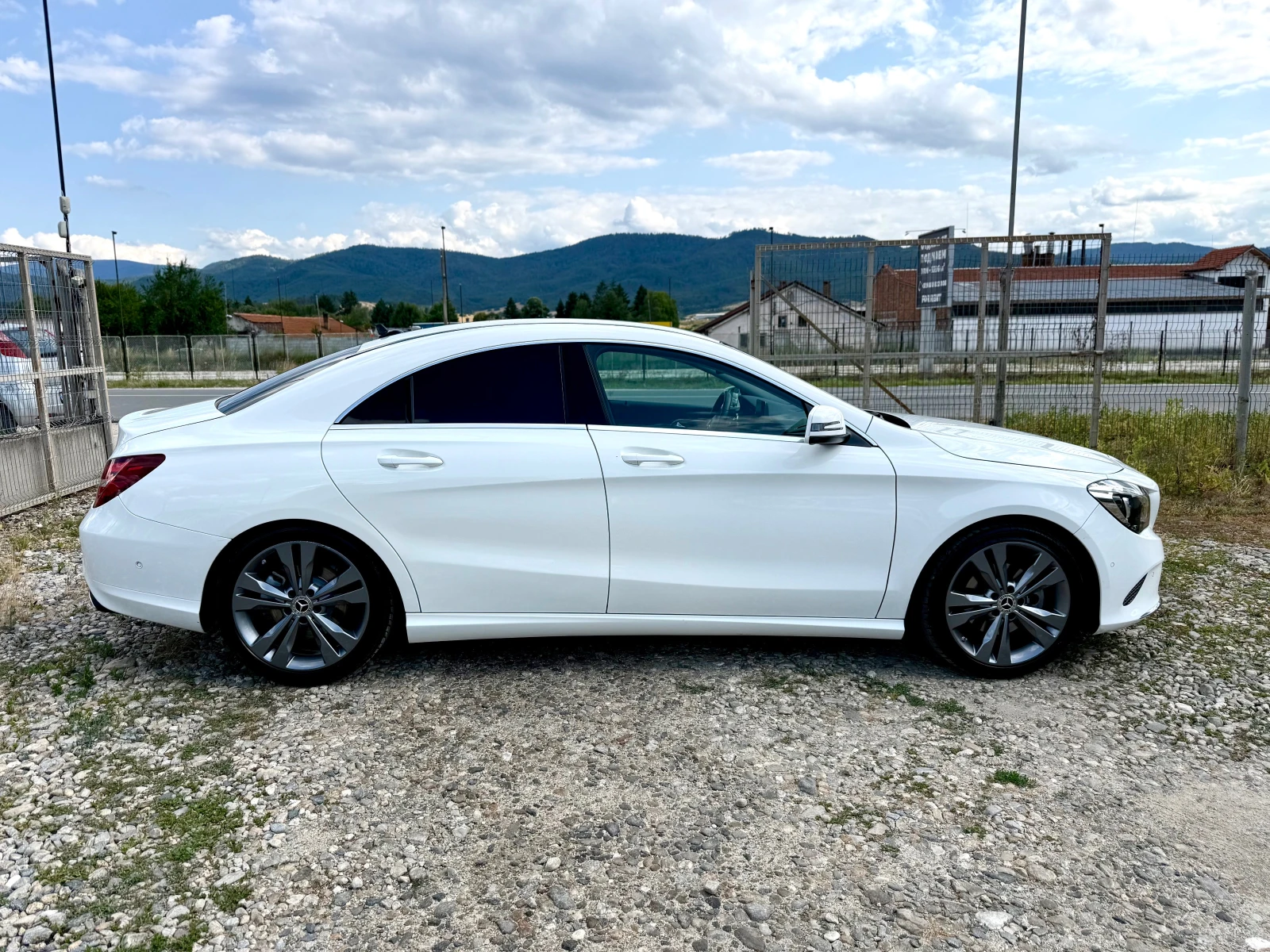 Mercedes-Benz CLA 180 SPORT/EURO6, снимка 8 - Автомобили и джипове - 55178328