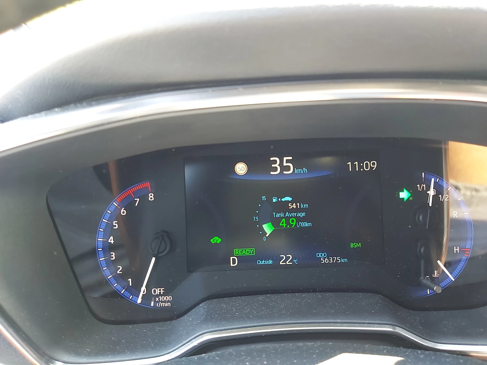Toyota Corolla 2.0 184кс TOURING SPORTS/TeamD, снимка 5 - Автомобили и джипове - 55204689