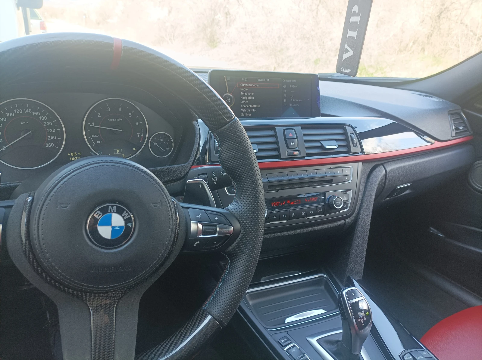 BMW 335 M Performance, снимка 7 - Автомобили и джипове - 55303657