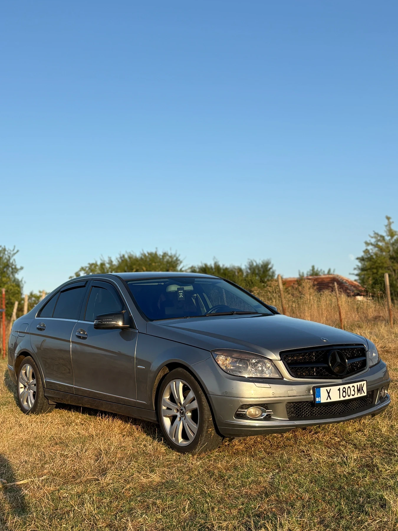 Mercedes-Benz C 220, снимка 3 - Автомобили и джипове - 55425253