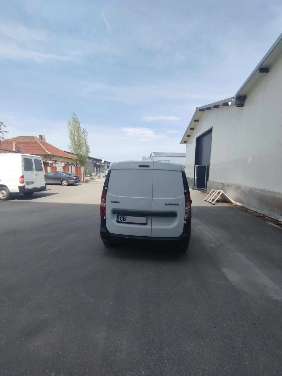 Dacia Dokker, снимка 8 - Автомобили и джипове - 55534890