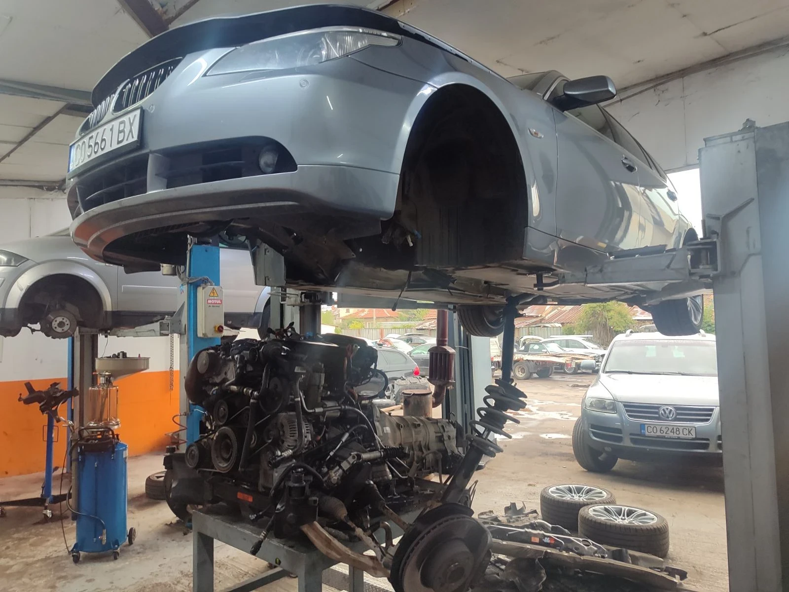 BMW 530 530xd, снимка 10 - Автомобили и джипове - 55539947