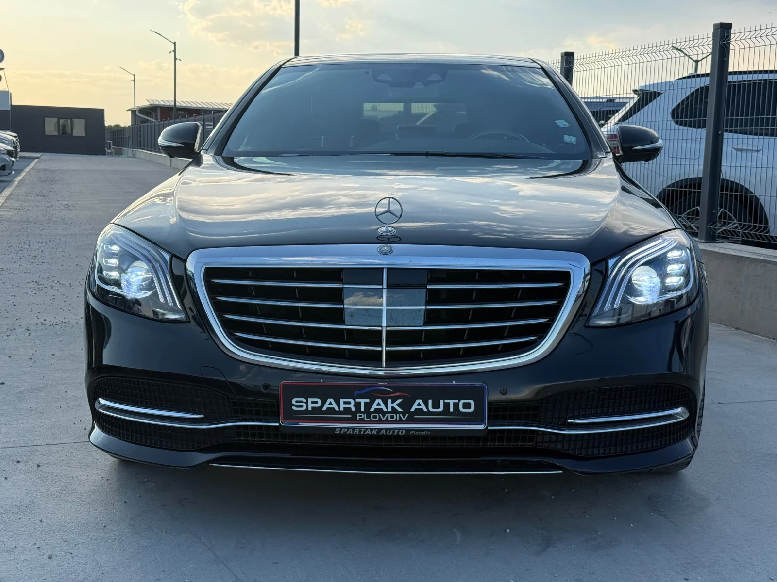 Mercedes-Benz S 350 D* LONG* FACE* 204.000КМ* Сервизна История* , снимка 2 - Автомобили и джипове - 55944989