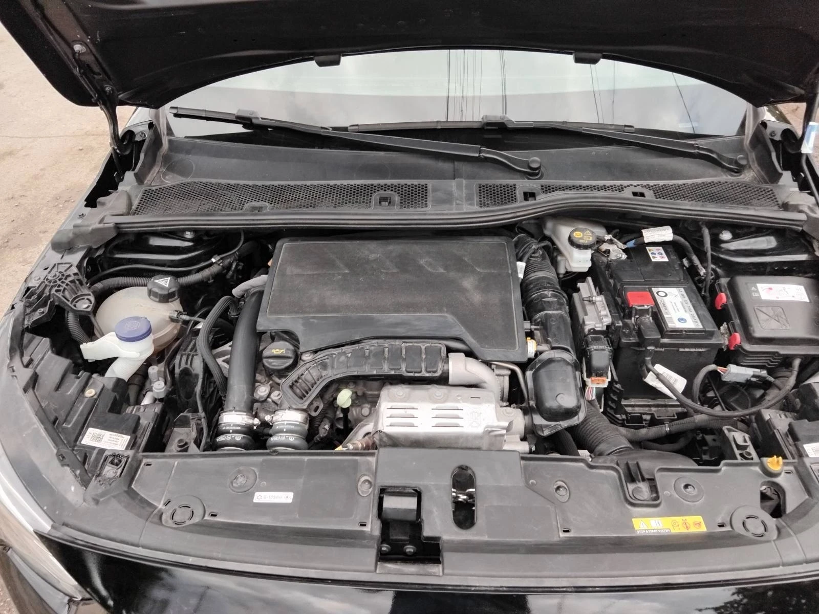 Opel Corsa 1.2 101 кс., снимка 10 - Автомобили и джипове - 56183295