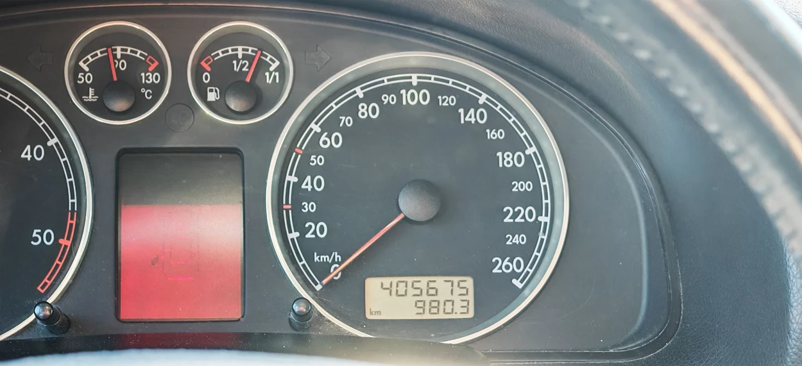 VW Passat, снимка 9 - Автомобили и джипове - 56460387