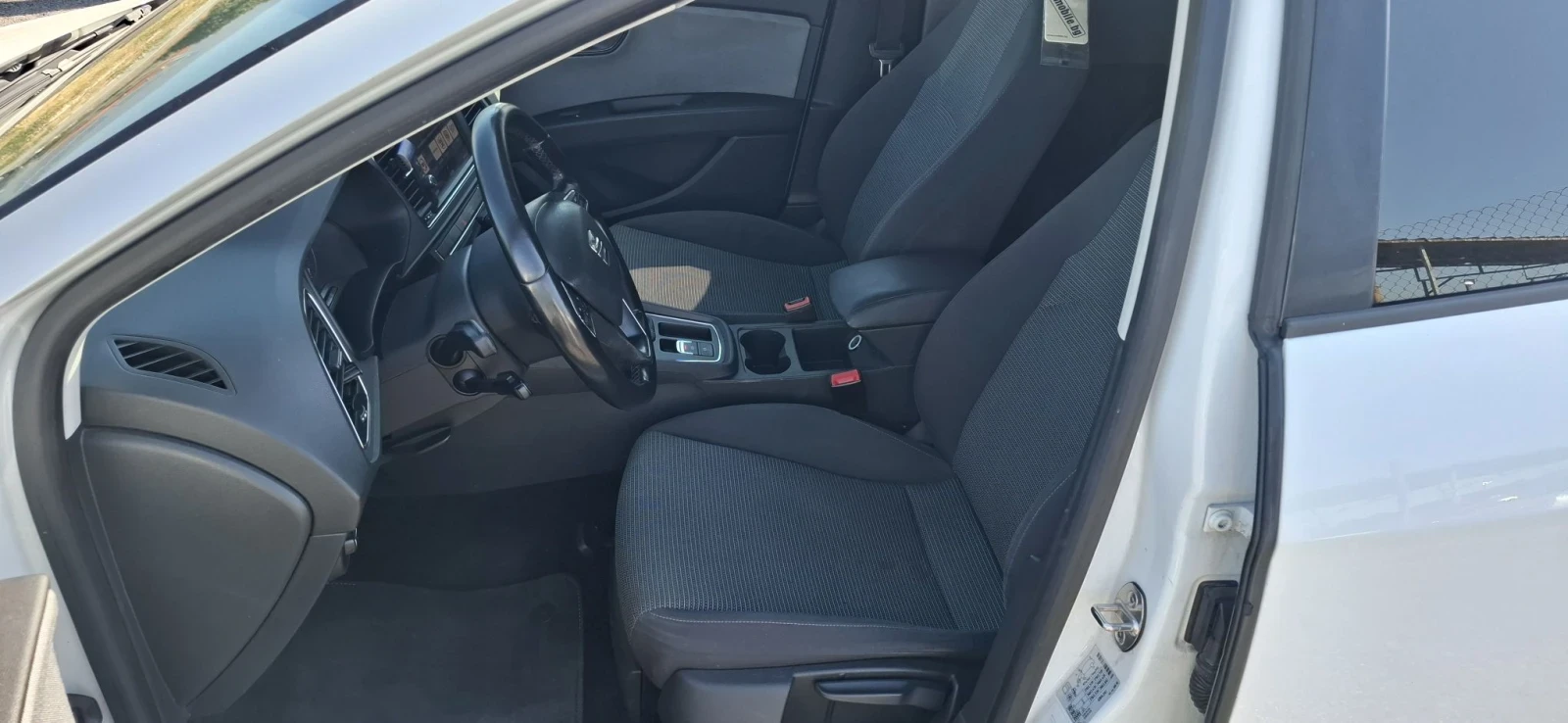 Seat Leon Метан/Бензин 2017, снимка 11 - Автомобили и джипове - 56431741