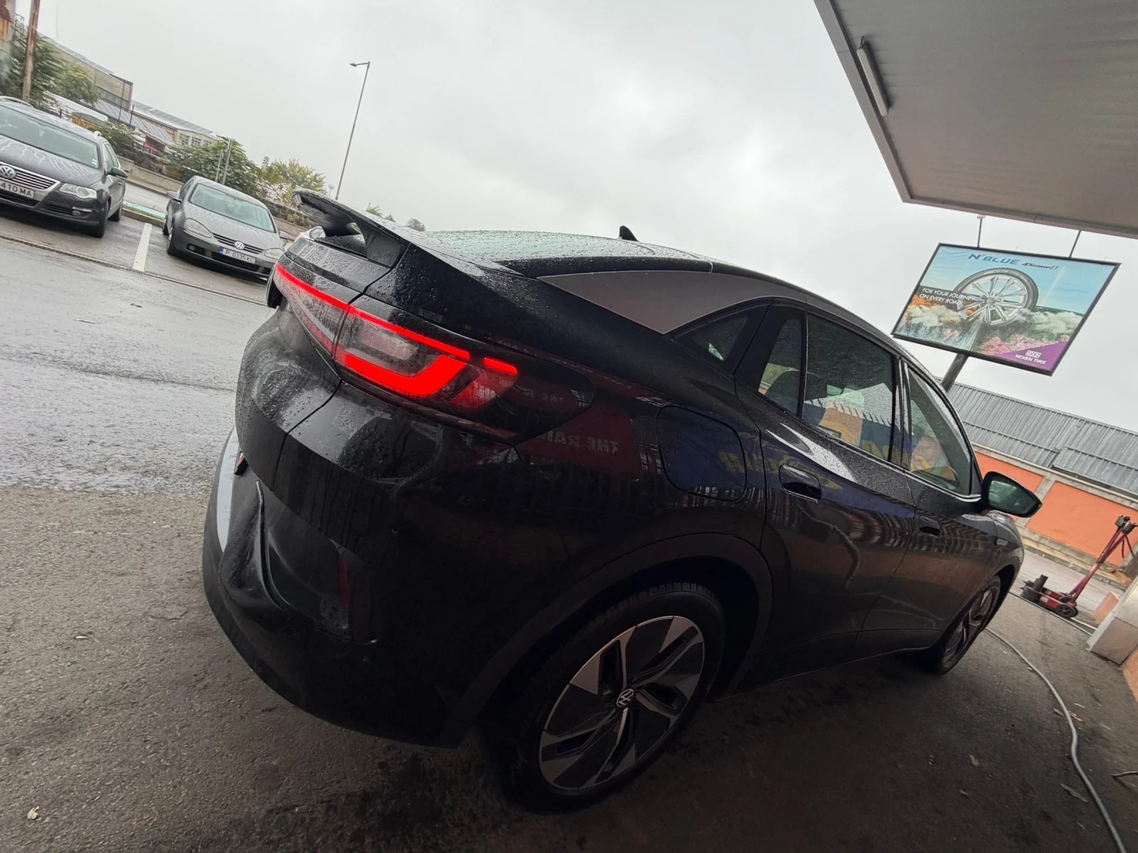 VW ID.5 PRO* 128kW* БАРТЕР* НАЛИЧЕН, снимка 7 - Автомобили и джипове - 56437653