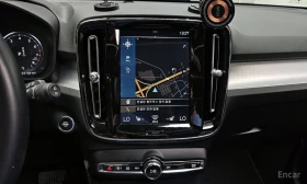 Volvo XC40 ДИГИТАЛНО* ТАБЛО* 360КАМЕРА* LANE* ASSIST* , снимка 8