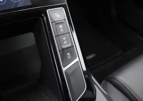 Jaguar I-Pace EV400 AWD, снимка 9