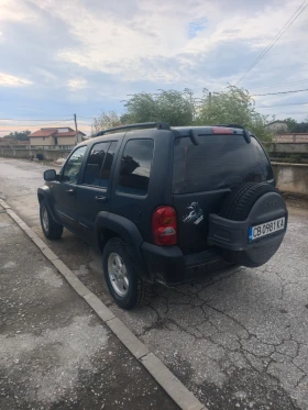 Jeep Cherokee - 2100 € / 4107.24 лв. - 45308689 3