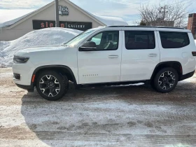 Jeep Grand Wagoneer * АВТО КРЕДИТ* ЦЕНА ДО БГ * СЕРВИЗНА ИСТОРИЯ * , снимка 2 - Автомобили и джипове - 53696739