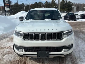 Jeep Grand Wagoneer * АВТО КРЕДИТ* ЦЕНА ДО БГ * СЕРВИЗНА ИСТОРИЯ * , снимка 4 - Автомобили и джипове - 53696739