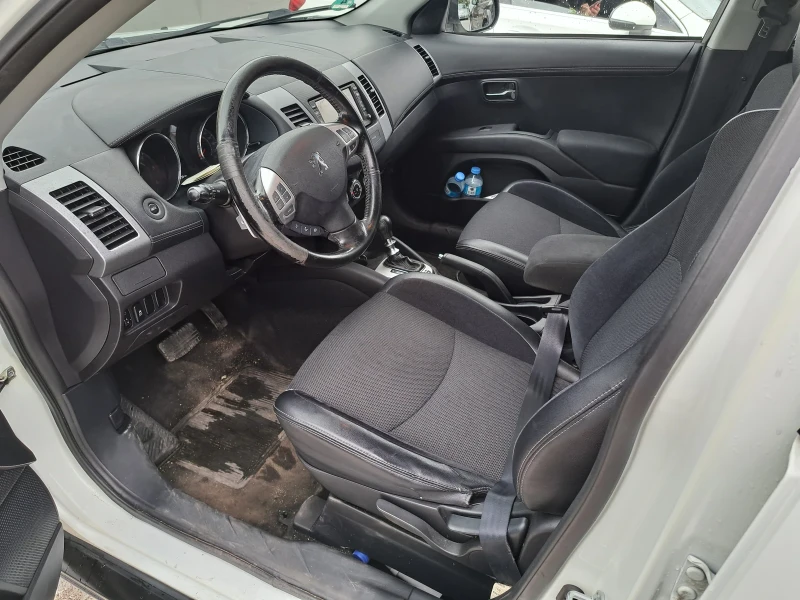 Peugeot 4007 2.2HDI, снимка 7 - Автомобили и джипове - 47204552