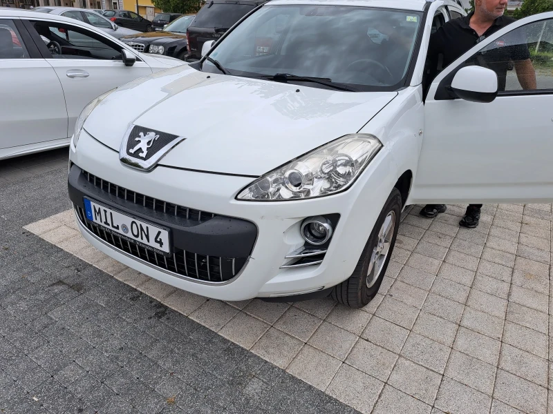 Peugeot 4007 2.2HDI, снимка 3 - Автомобили и джипове - 47204552