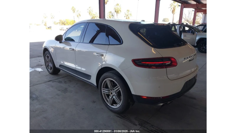 Porsche Macan S* 4X4* ПЪЛНА СЕРВИЗНА ИСТОРИЯ, снимка 6 - Автомобили и джипове - 48709921