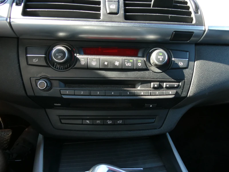 BMW X5 3.0D, снимка 12 - Автомобили и джипове - 51934727