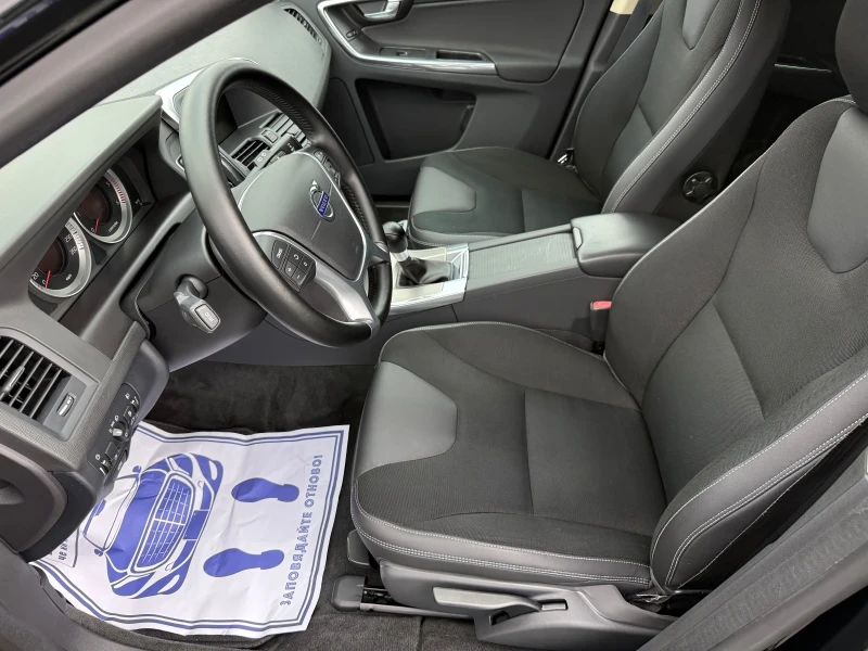 Volvo XC60 (KATO НОВА), снимка 11 - Автомобили и джипове - 52887333