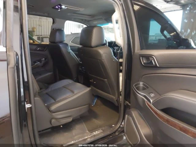 Chevrolet Suburban LT* КОЖА* ИСТОРИЯ* ЛИЗИНГ, снимка 8 - Автомобили и джипове - 55655048