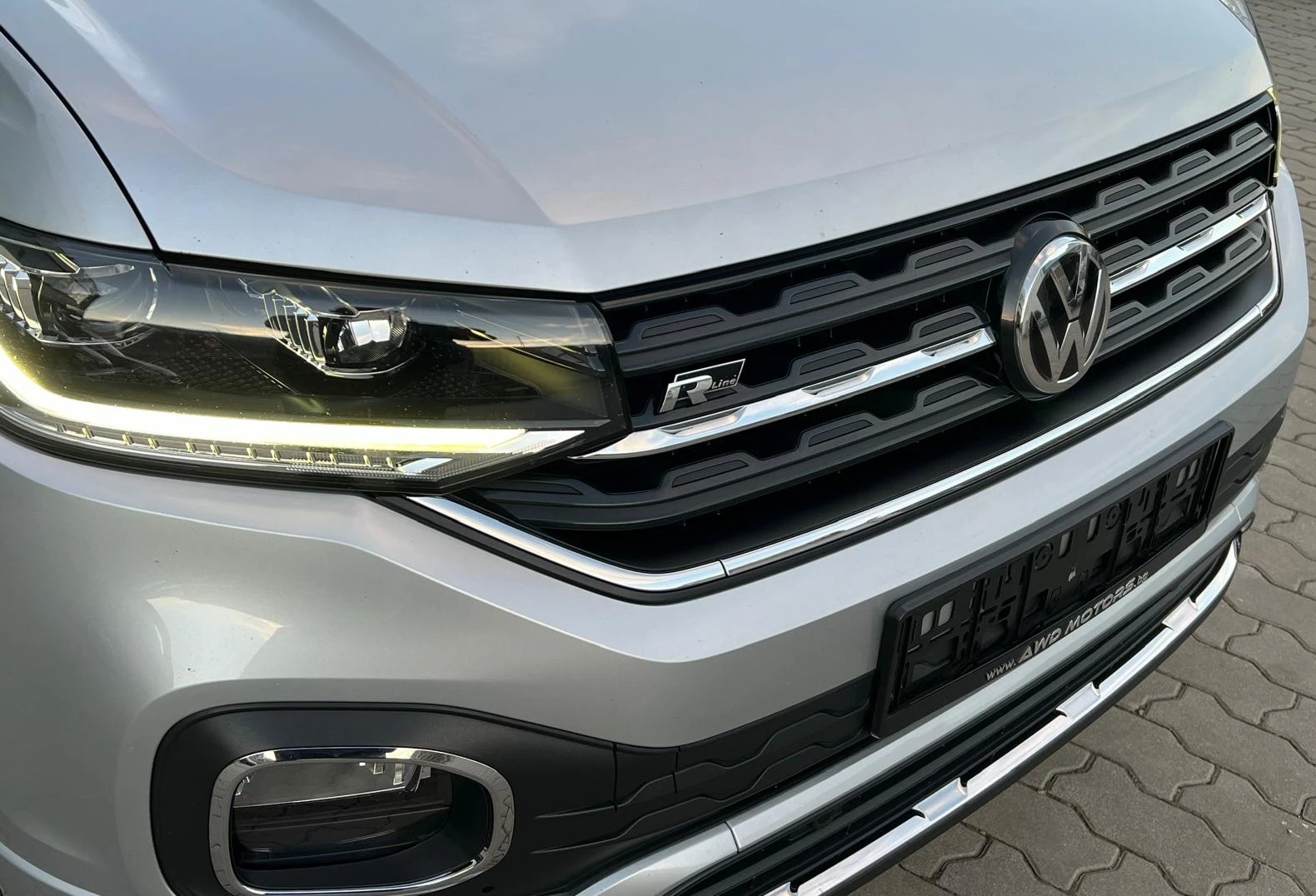 VW T-Cross 1.5TSI DSG R-LINE VIRTUAL LED Keyless Carplay  - изображение 6