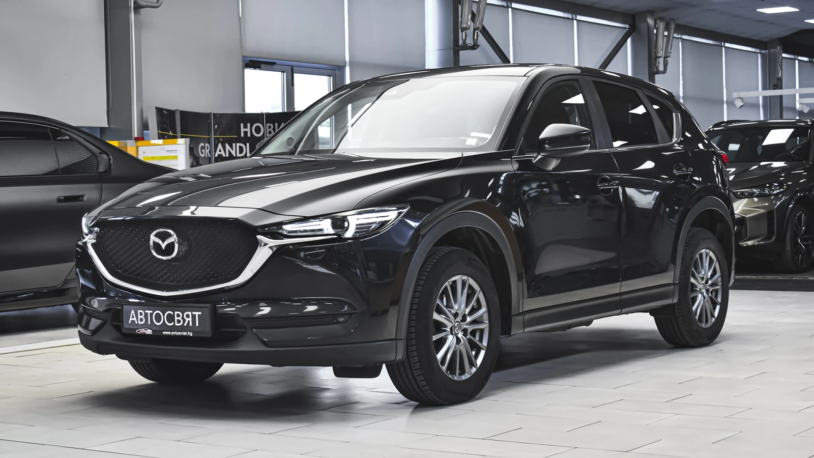 Mazda CX-5 REVOLUTION 2.2 SKYACTIV-D 4x4 Automatic - изображение 4