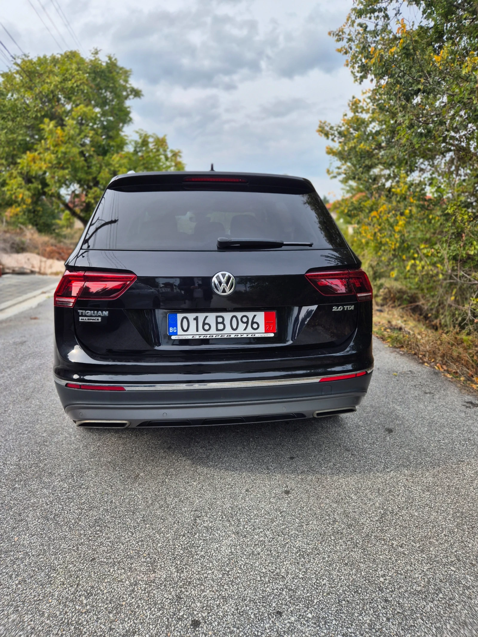 VW Tiguan 2.0D/7места/19г. - изображение 6