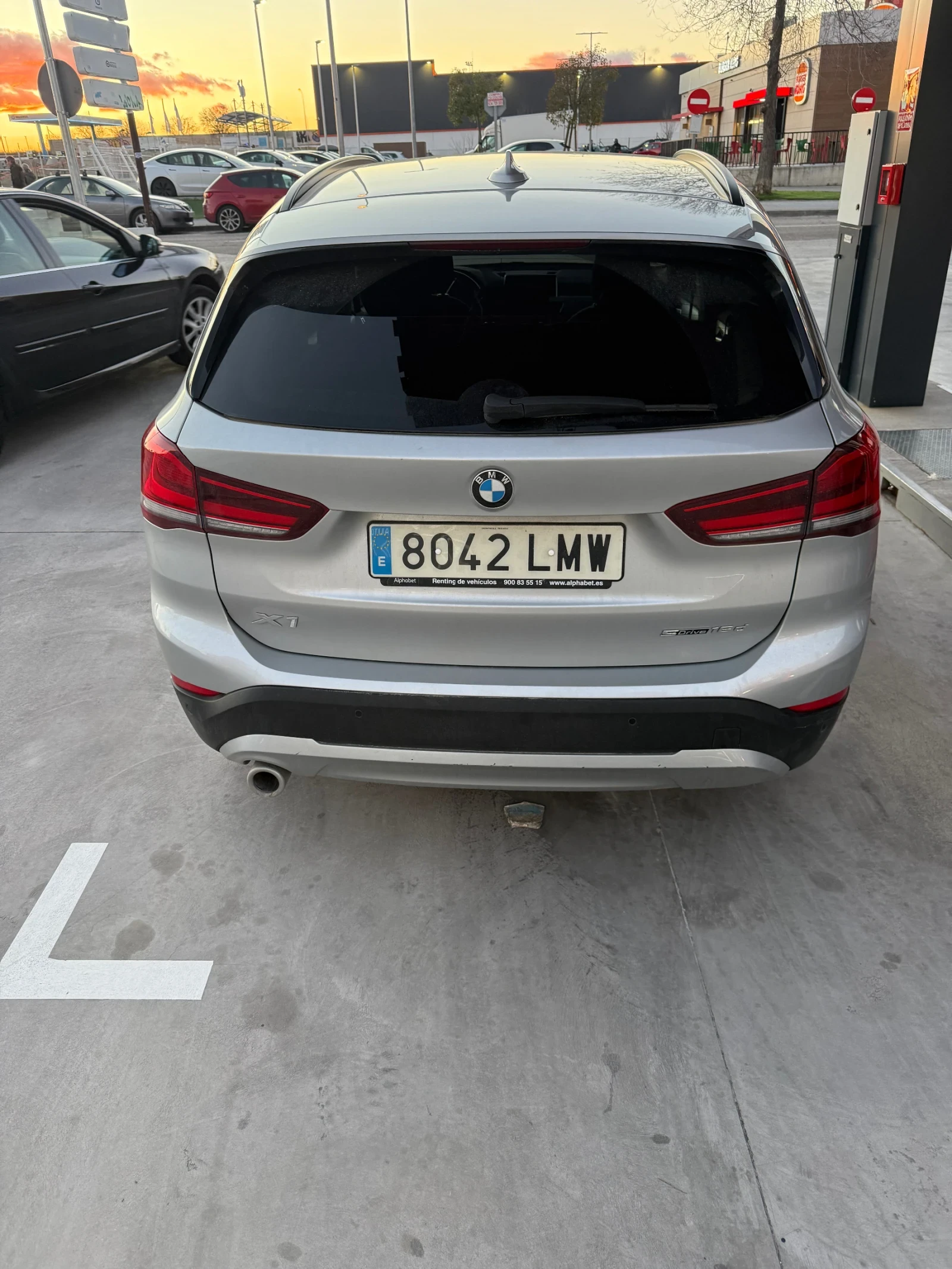 BMW X1 Sdrive - изображение 6