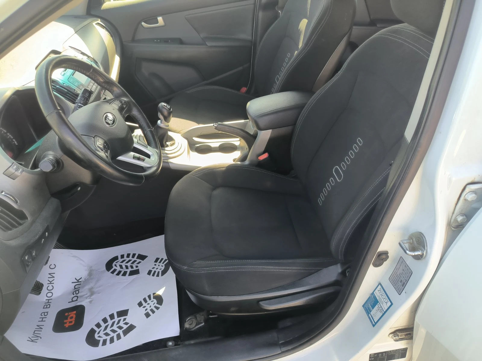 Kia Sportage 1.6i-6sk-Euro-5B, снимка 15 - Автомобили и джипове - 53824365