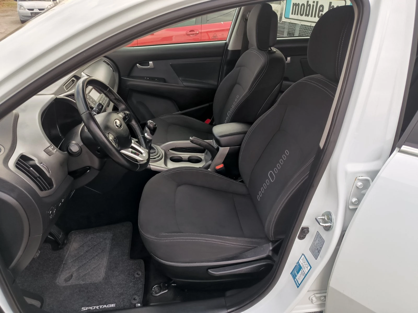 Kia Sportage 1.6i-6sk-Euro-5B, снимка 15 - Автомобили и джипове - 53824365