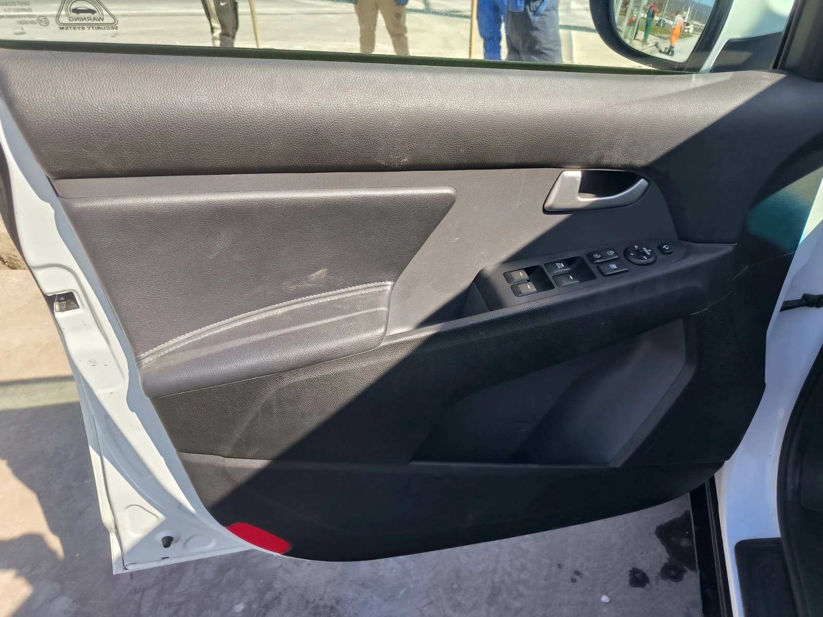 Kia Sportage 1.6i-6sk-Euro-5B, снимка 12 - Автомобили и джипове - 53824365