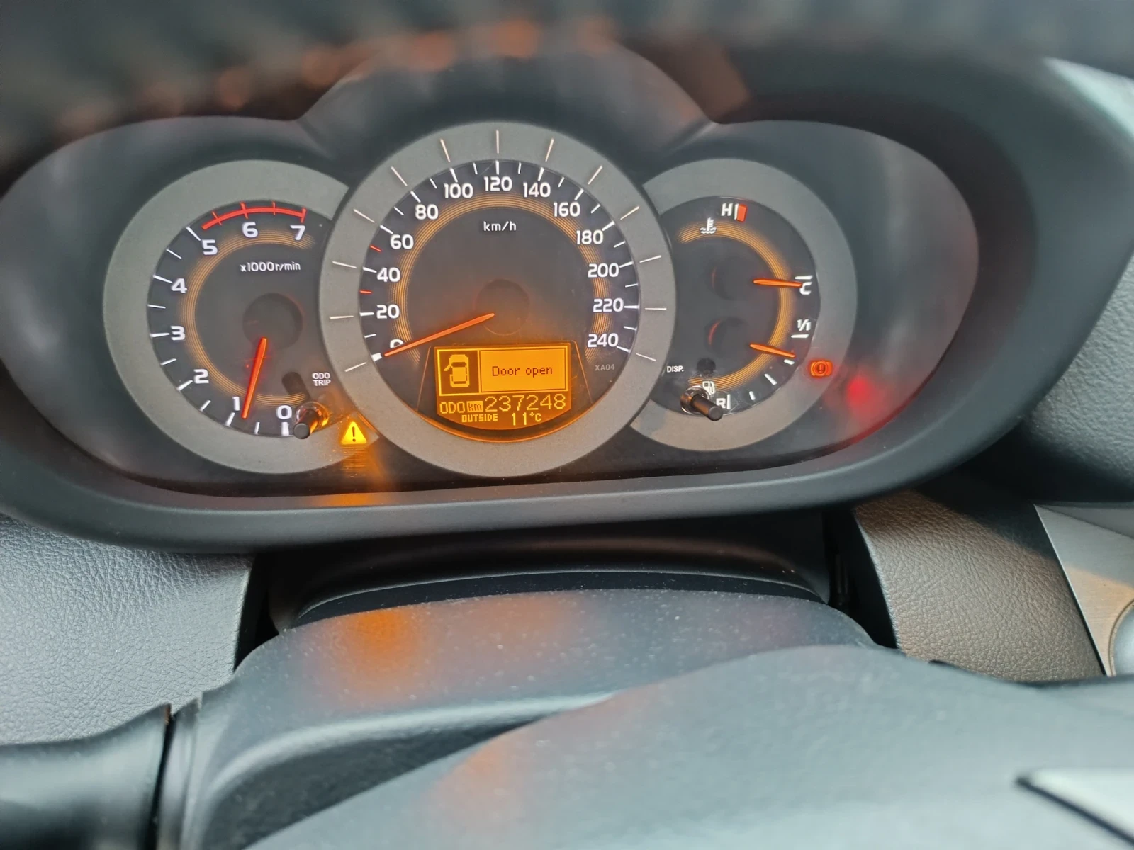 Toyota Rav4, снимка 6 - Автомобили и джипове - 53931736