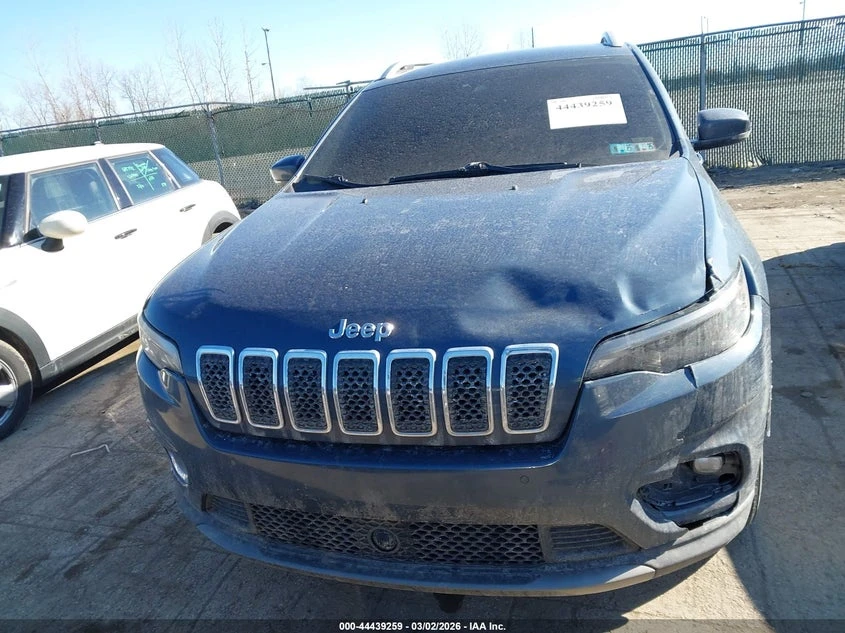 Jeep Cherokee 3.2L V-6 DOHC, 271HP 4X4 Drive, снимка 12 - Автомобили и джипове - 53978214