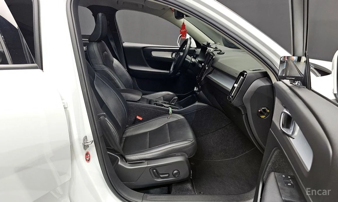 Volvo XC40 ���������* �����* 360������* LANE* ASSIST*  | Mobile.bg � ����������� 13