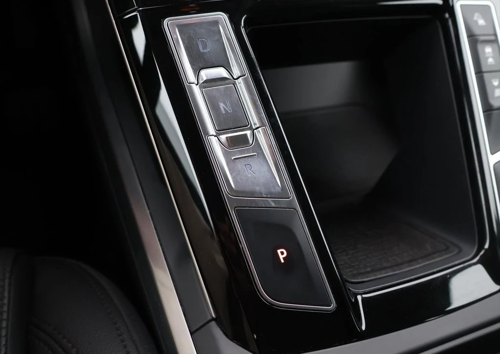 Jaguar I-Pace EV400 AWD, снимка 10 - Автомобили и джипове - 54779491