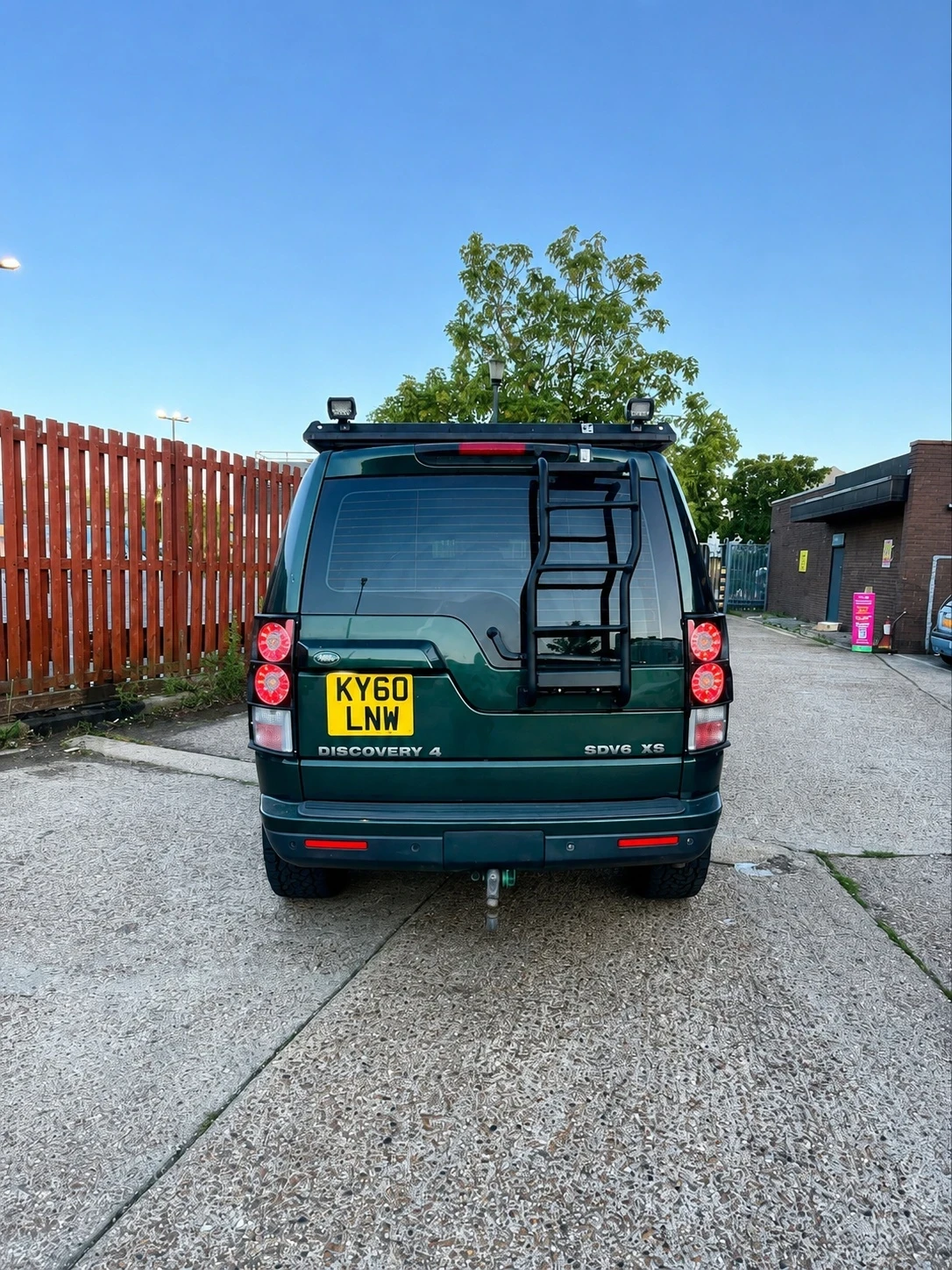 Land Rover Discovery 3.0 SDV6 , снимка 6 - Автомобили и джипове - 55051662